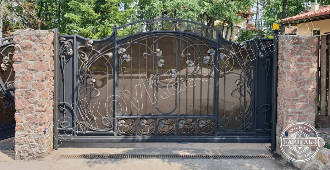 Wrought iron sliding gates Romankov Kiev region
