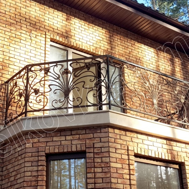 Small forged balcony